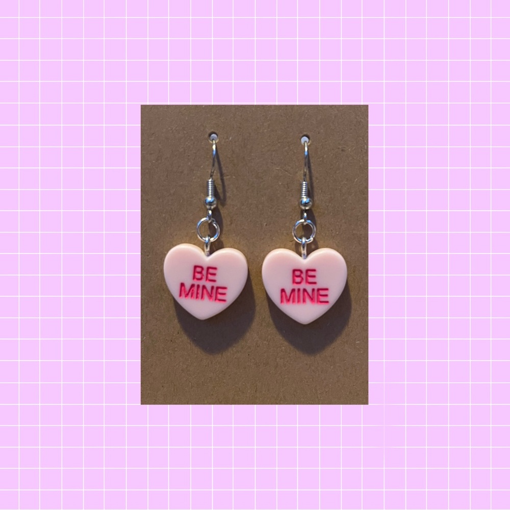 Light pink sweet heart earrings